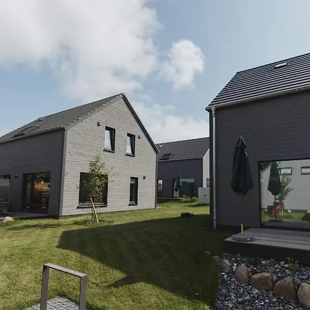 Modernes Familienhaus Nahe Binz Prázdninový dům Sagard